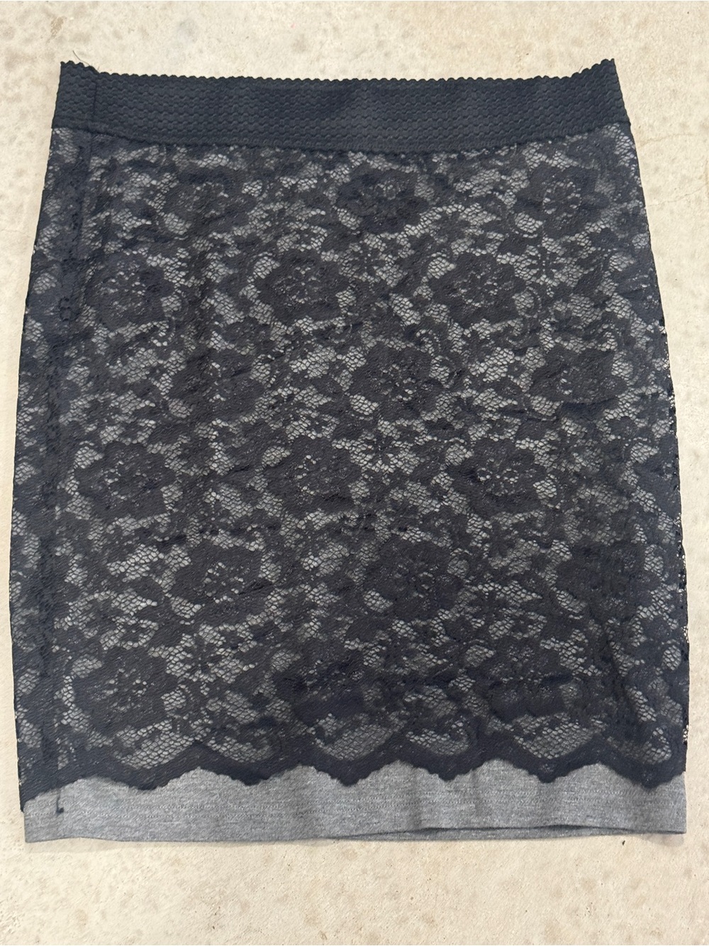 Black Lace Pencil Skirt - Women's Elegant Floral Design